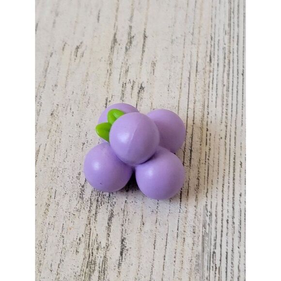 Blueberry grape stack play mini food doll accessory - Picture 3 of 5